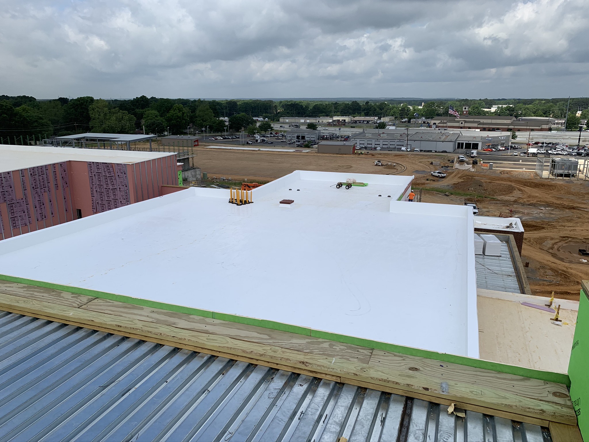 Singly ply roofing job in Jacksonville