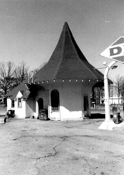 Historic photo of Roundtop Filling Station